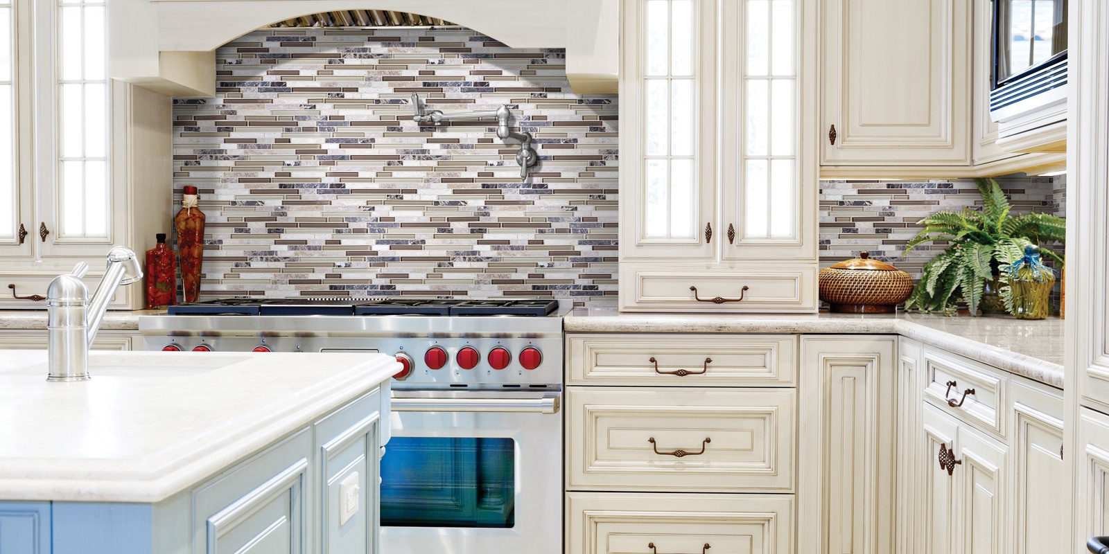 Bliss - Natural Stone & Glass Mosaic Tile | Florida Tile